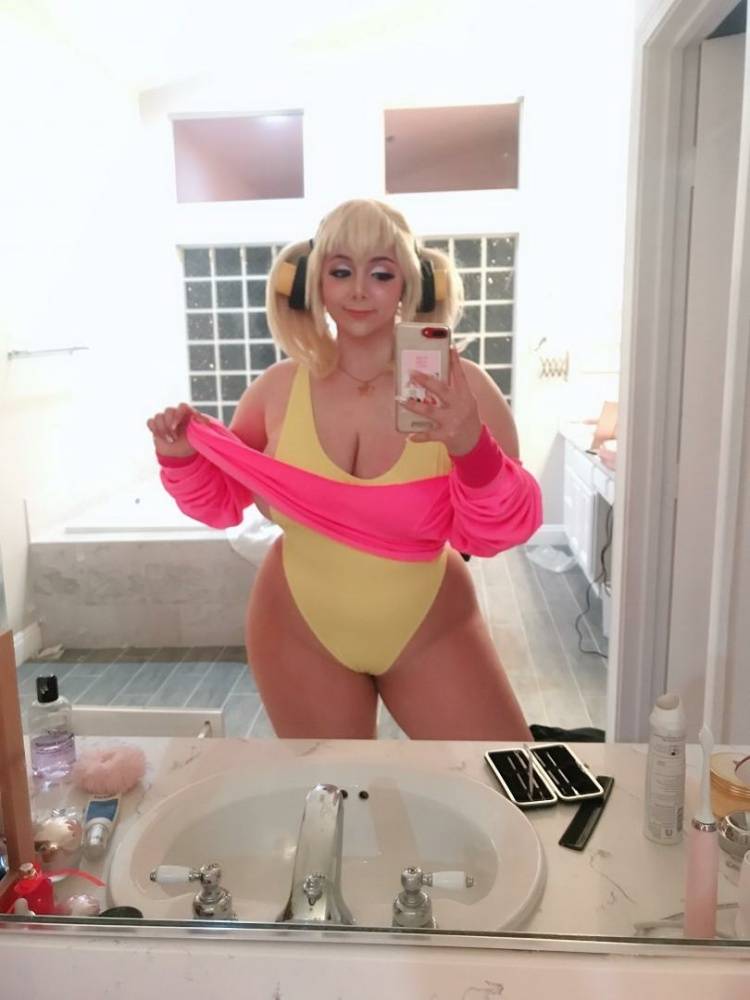 Momokun Nude Workout Pochaco Set - #6