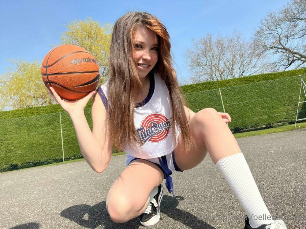 Belle Delphine Lola Bunny Cosplay Onlyfans Set Leaked - #10