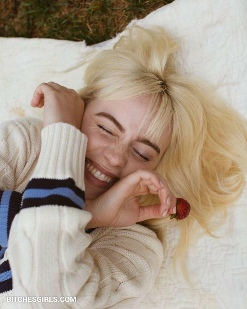 Billie Eilish Sexy Celebrity Photos - #14