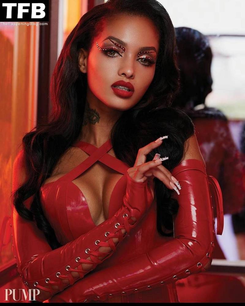 LoLa Monroe Topless & Sexy - #6