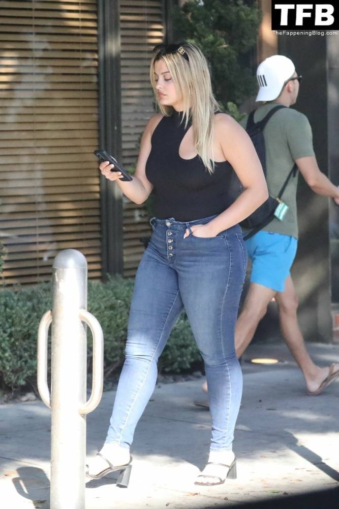 Bebe Rexha & Keyan Safyari Have Lunch and Dessert Together in Santa Monica - #10