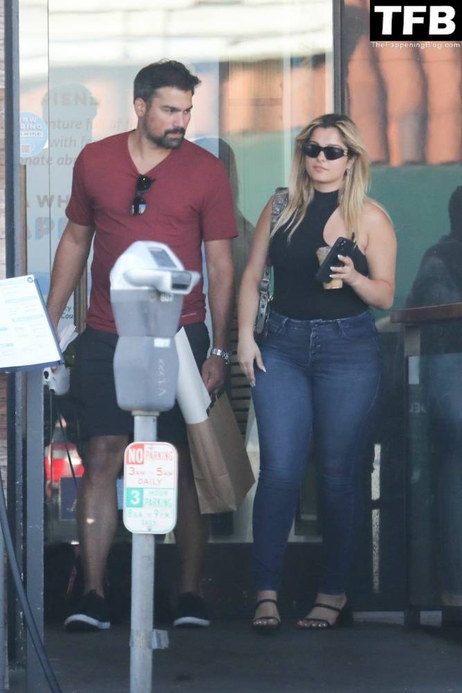 Bebe Rexha & Keyan Safyari Have Lunch and Dessert Together in Santa Monica - #27