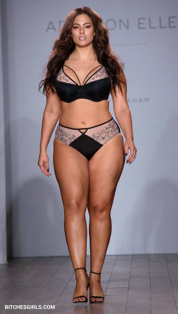 Ashley Graham Nude Celebrities - Theashleygraham Celebrities Leaked Photos - #15