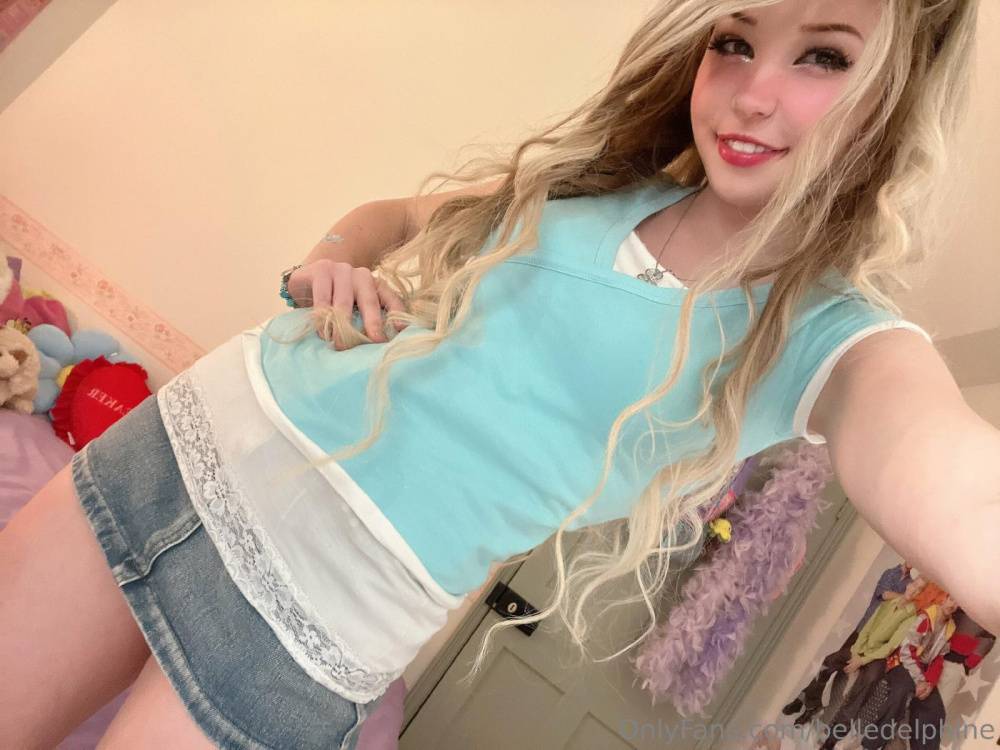 Belle Delphine Nude Short Skirt Pussy Tease Onlyfans Video Leaked - #21