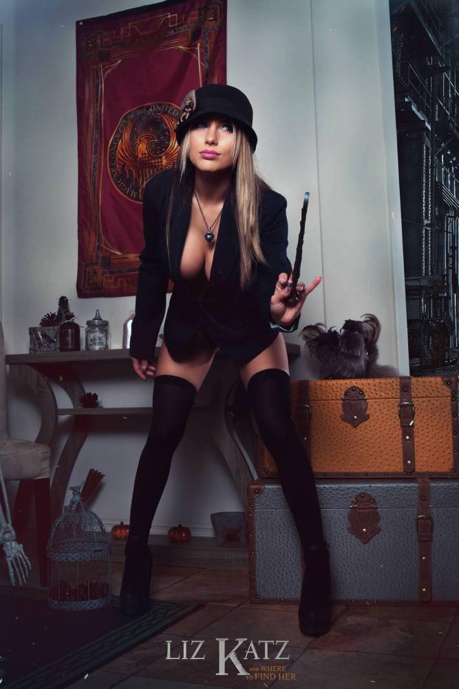 Liz Katz Fantastic Beasts Cosplay Onlyfans Set Leaked - #2