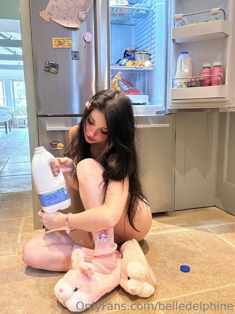 Belle Delphine First Post Back 2023 Onlyfans Set Leaked - #15