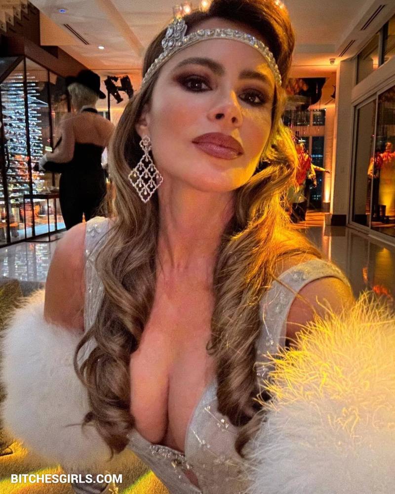 Sofia Vergara Nude Celebrities - Sofia Celebrities Leaked Nude Photo - #2