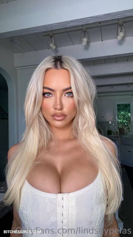 Lindsey Pelas Instagram Nude Influencer - Lindsey Onlyfans Leaked Nude Pics - #18