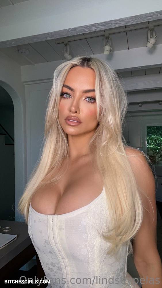 Lindsey Pelas Instagram Nude Influencer - Lindsey Onlyfans Leaked Nude Pics - #12