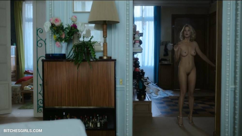 Virginie Efira Nude - Efira_Virginie Nsfw Photos - #4