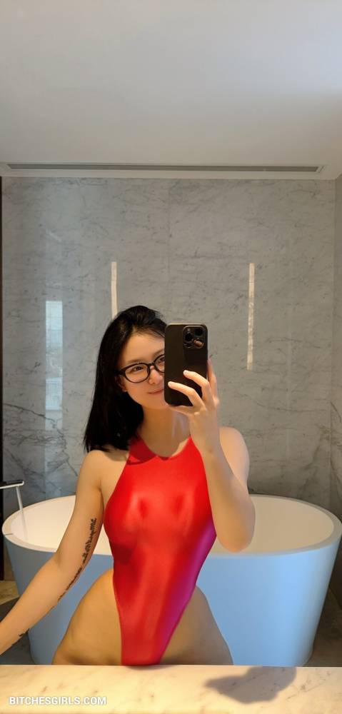 Qiaoniutt Nude Asian - Qiaoniu Onlyfans Leaked Photos - #7