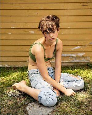 Brigette Lundy-Paine / briiiiiiiiiig Nude Leaks - Fapello - #15