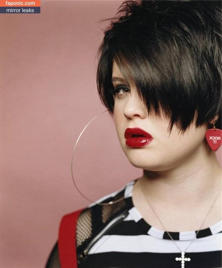 Kelly Osbourne aka KellyOsbourne Nude Leaks - #19