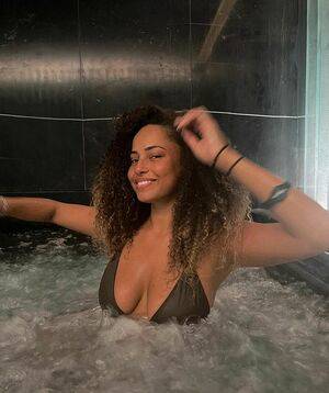 Amber Gill / amberrosegill Nude Leaks - Fapello - #24