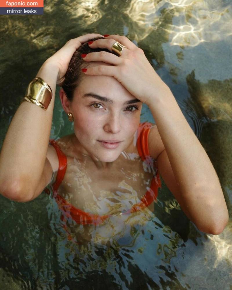 Zoey Deutch aka zoeydeutch Nude Leaks - #20