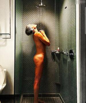 Cylon / Tricia Helfer / officialtriciahelfer Nude Leaks - Fapello - #26