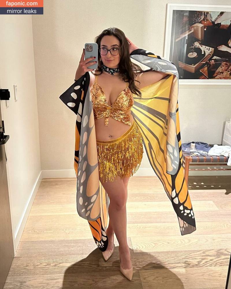 qveenjulia aka qveenjuliaa Nude Leaks - #15