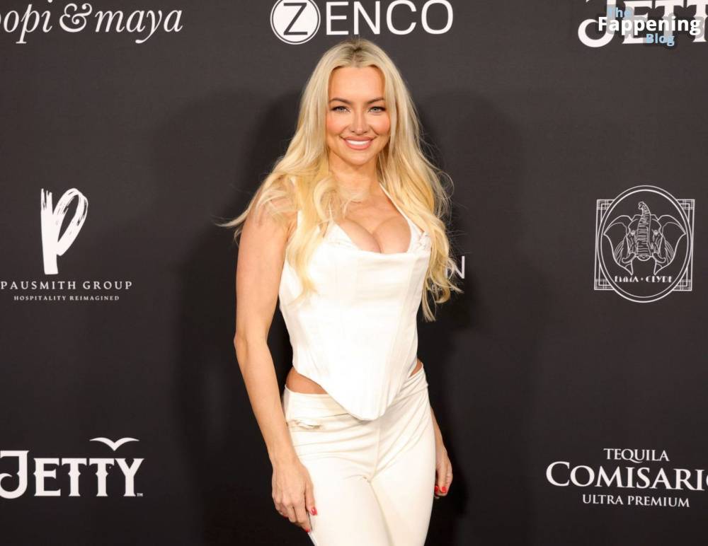 Lindsey Pelas Displays Nice Cleavage at Whoopi Goldberg’s New Cannabis Brand Party (29 Photos) - #17