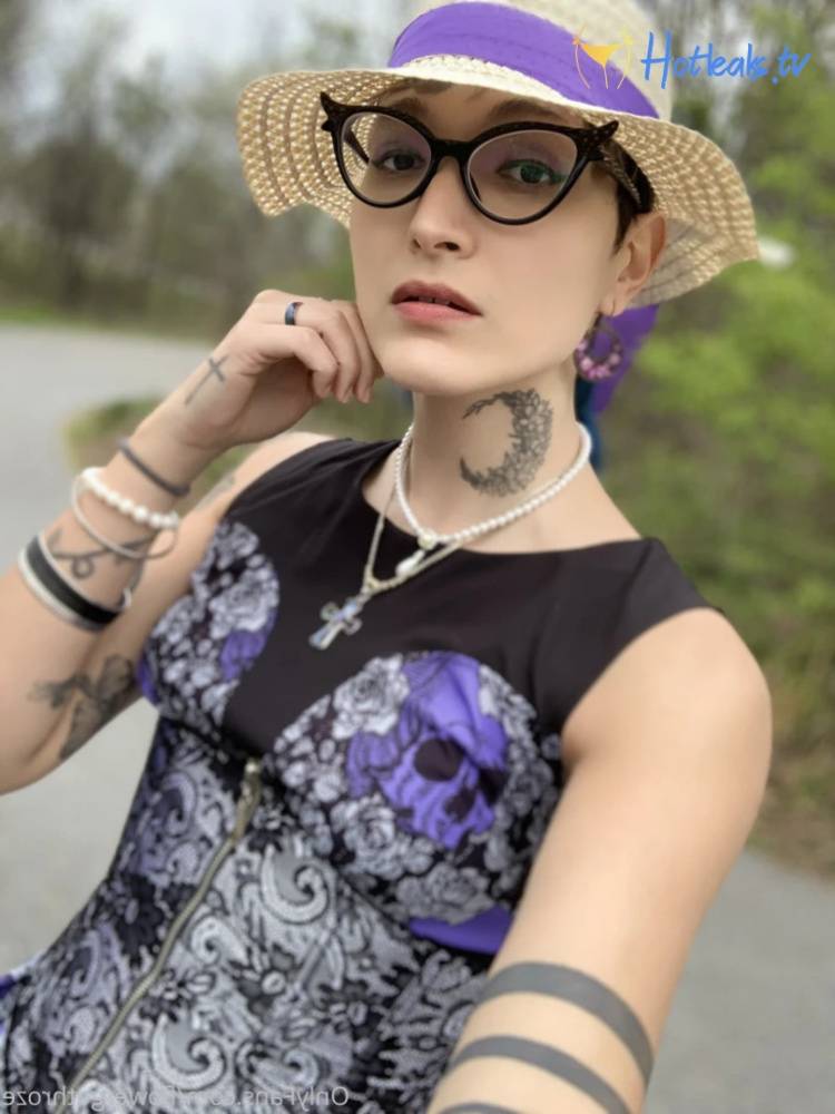 Flowergoth Roze / flowergothroze Nude Leaks OnlyFans - TheFap - #15