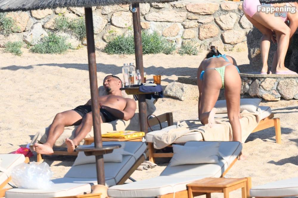 Sandra Shehab & William Saliba Take a Break in Sardinia (66 Photos) - #2