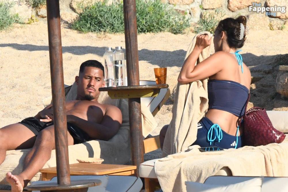 Sandra Shehab & William Saliba Take a Break in Sardinia (66 Photos) - #5