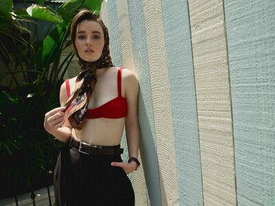 Kaitlyn Dever / KaitlynDever Nude Leaks - Fapello - #7