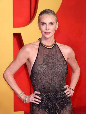 Charlize Theron / CharlizeAfrica Nude Leaks - Fapello - #14