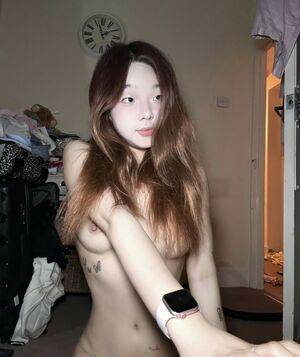 aeqtian03 / babygirlprincesss1 / juicybabygrl / sweetasianchick03 Nude Leaks - #20