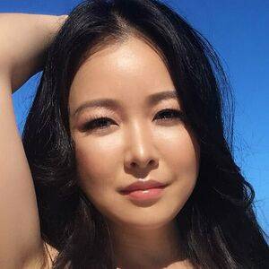 Charlet Chung / charletchung Nude Leaks - Fapello - #1