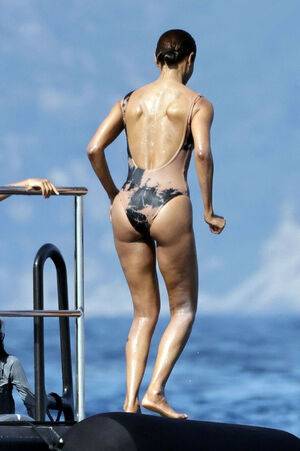 Zoe Saldana / zoesaldana Nude Leaks - #15