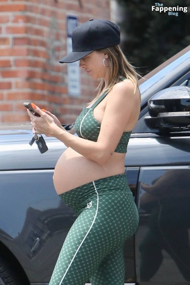 Pregnant Lala Kent Shows Off Her Massive Baby Bump in WeHo (31 Photos) - #8