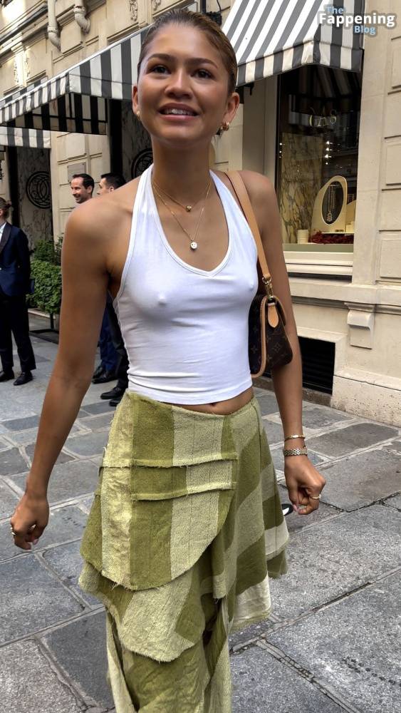 Zendaya Goes Bralessin Paris (30 Photos) - #5