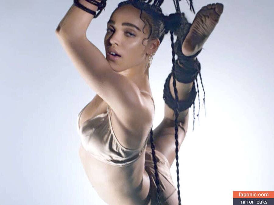 FKA Twigs aka FKAtwigs Nude Leaks OnlyFans - #20