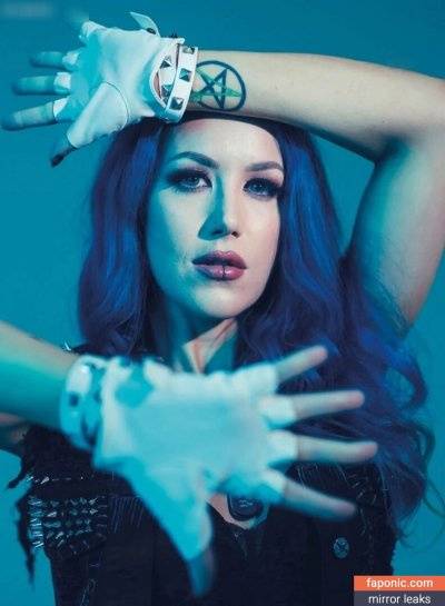 Alissa White-Gluz / AlissaWhiteGluz Nude Leaks OnlyFans - TheFap - #20