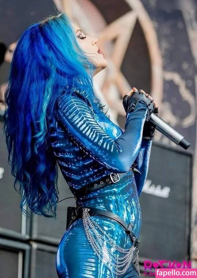 Alissa White-Gluz / AlissaWhiteGluz Nude Leaks OnlyFans - TheFap - #21