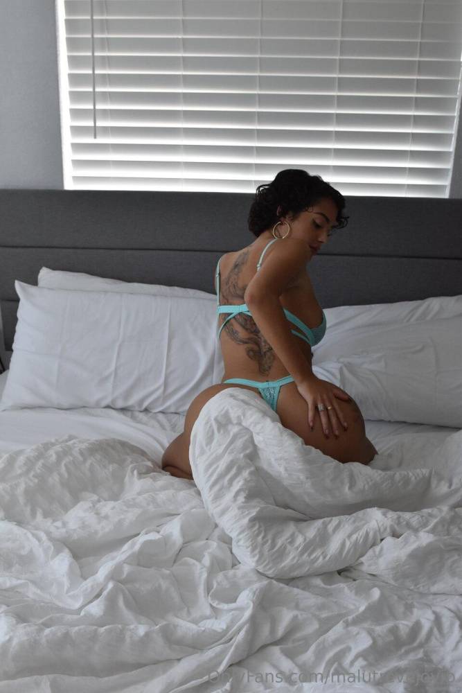 Malu Trevejo Sexy Bent Over Lingerie Onlyfans Set Leaked - #9