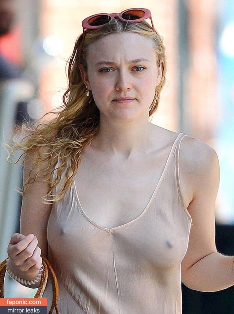 Dakota Fanning aka dakotafanning Nude Leaks - #14