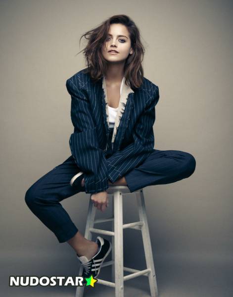 Jenna Louise Coleman 2013 jenna_coleman_ Instagram Leaks on solefans.net