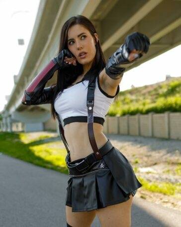 Erin Olash Final Fantasy Tifa Cosplay Set Leaked - Usa on solefans.net