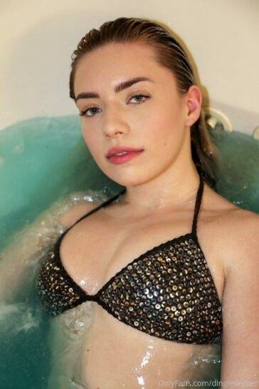 Dinglederper Sexy Bath Time Onlyfans Leaked on solefans.net