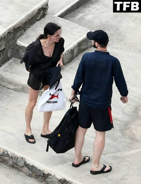 Courteney Cox Enjoys the Summer Holiday with Johnny McDaid in Positano on solefans.net