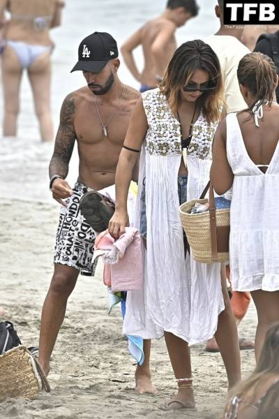 Raquel Lozano Flaunts Her Curves on the Beach in Ibiza on solefans.net