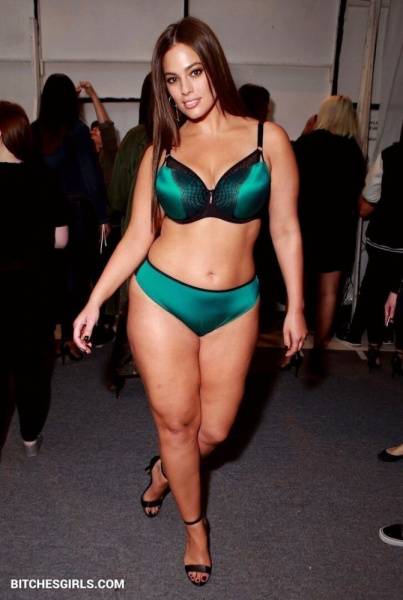 Ashley Graham Nude Celebrities - Theashleygraham Celebrities Leaked Photos on solefans.net