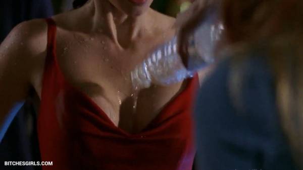 Chyler Leigh Nude Celebrities - Chy_Leigh Celebrities Leaked Nude Photo on solefans.net