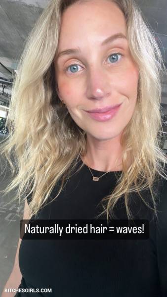 Maude Garrett Youtube Sexy Influencer - Maude on solefans.net