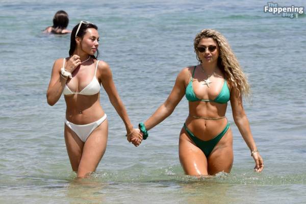 Antigoni Buxton & Paige Thorne Show Off Their Sexy Bikini Bodies (34 Photos) - Greece on solefans.net