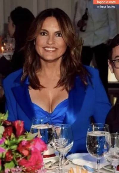 Mariska Hargitay / therealmariskahargitay Nude Leaks OnlyFans - TheFap on solefans.net