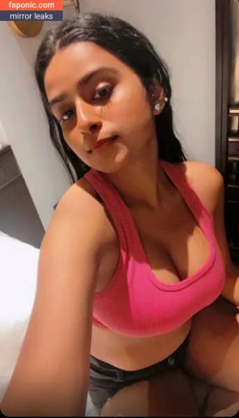 Suhana Khan / __suhuuu__ Nude Leaks OnlyFans - TheFap on solefans.net