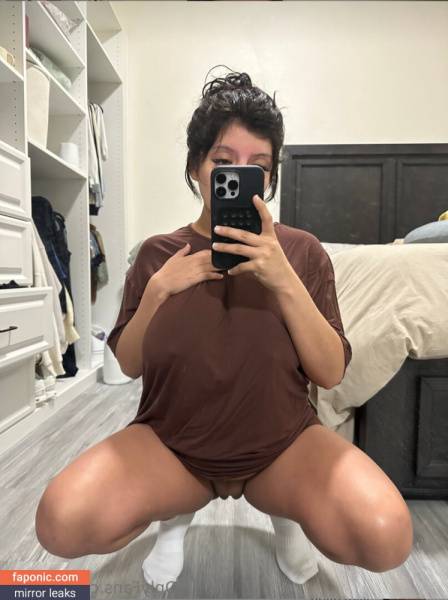 Azalia Moreno aka azaliaa aka azaliaaa_m aka azaliaaamoreno Nude Leaks OnlyFans on solefans.net