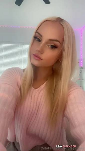 Aubreyluvsss / aubreyluvsss Nude Leaks OnlyFans - TheFap on solefans.net